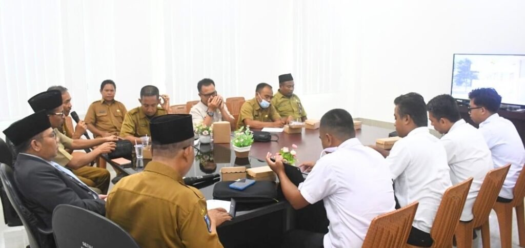 572596149_18310558321217231_5655975252252841400_n-1024x484 %post